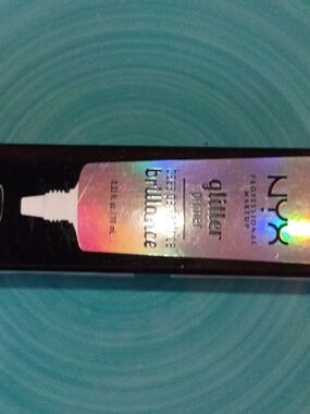 Glitter Primer – Black..NYX